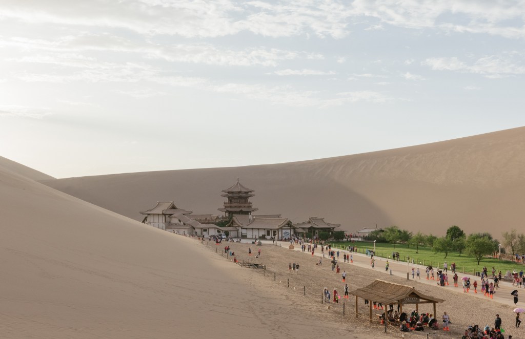 Dunhuang & the Mogao Caves – Between Expectations and&nbsp;Reality